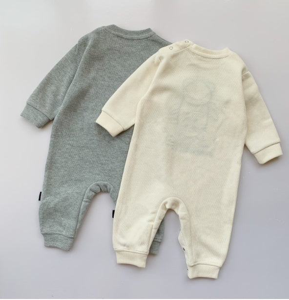 Soft cotton long sleeve trendy baby onesies for boys in gray and cream colors